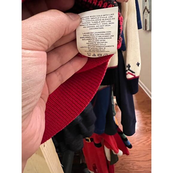 Boys Red Christmas Reindeer Sweater Vest – Size 5 Regular - Picture 4 of 4